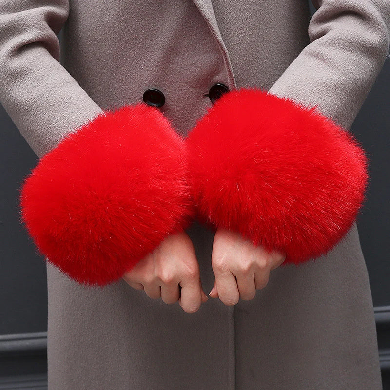 2 pcs Women Faux Fox Fur Cuffs Wristband Winter Warmer Arm Wrist Raccoon Fur Sleeve Gloves Cuff Warmer